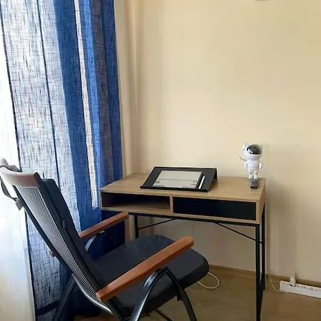 Lovita With A Garage Várna